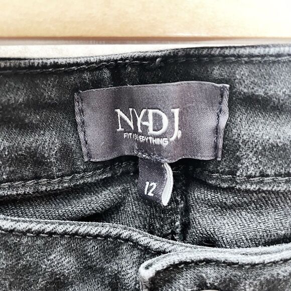 NYDJ Ami High Rise Lift Tuck Stretch Skinny Jeans Black Denim Size 12 - Picture 6 of 8